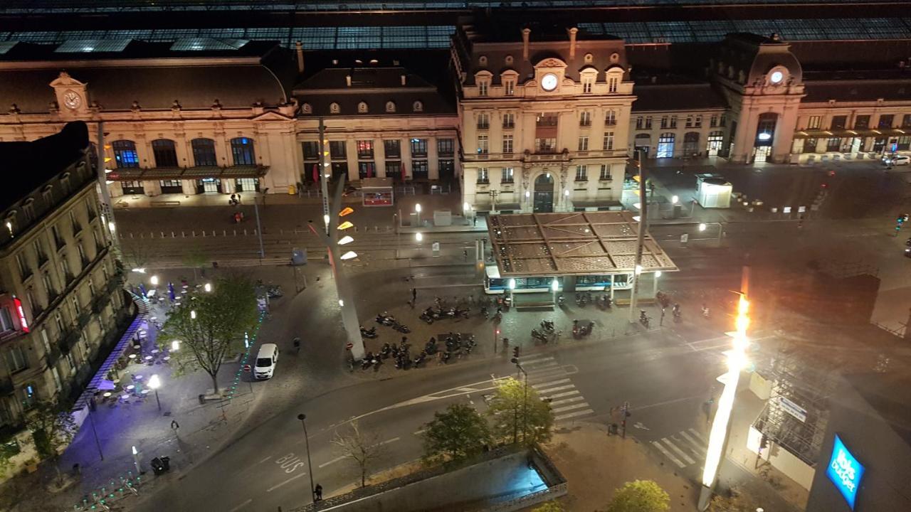 Chambre Chez L'Habitant Face A La Gare De Bordeaux Buitenkant foto