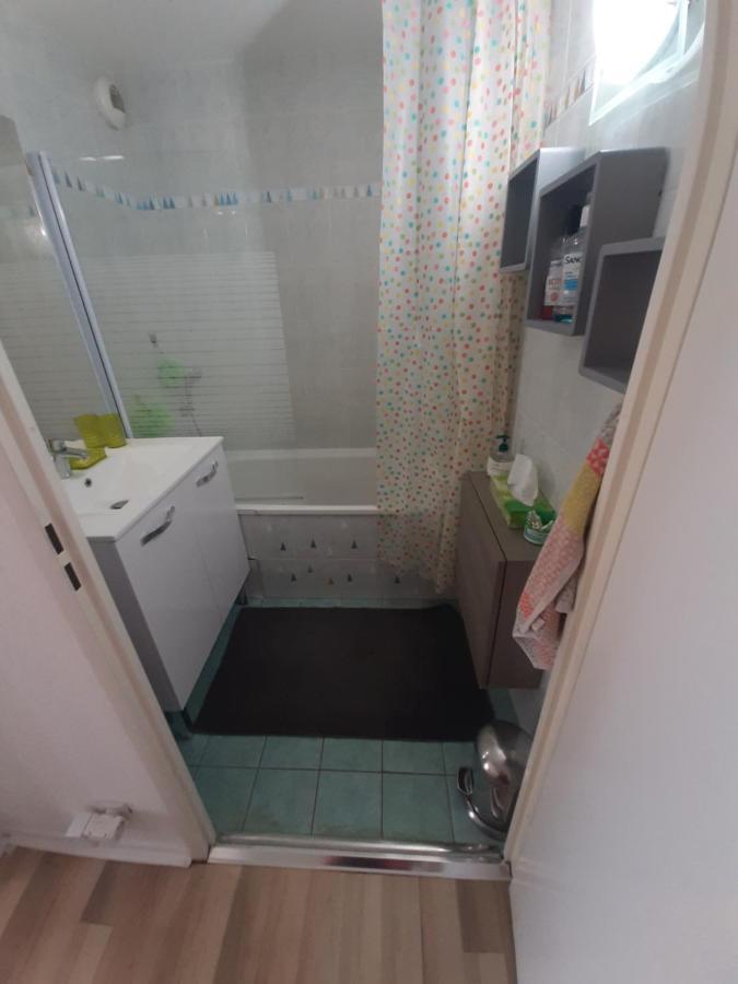Chambre Chez L'Habitant Face A La Gare De Bordeaux Buitenkant foto