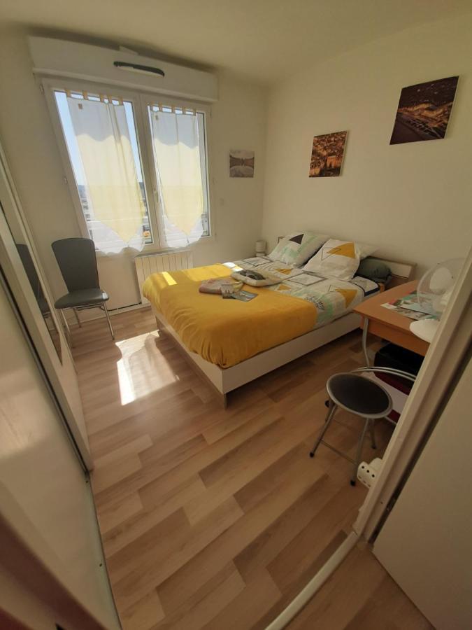 Chambre Chez L'Habitant Face A La Gare De Bordeaux Buitenkant foto